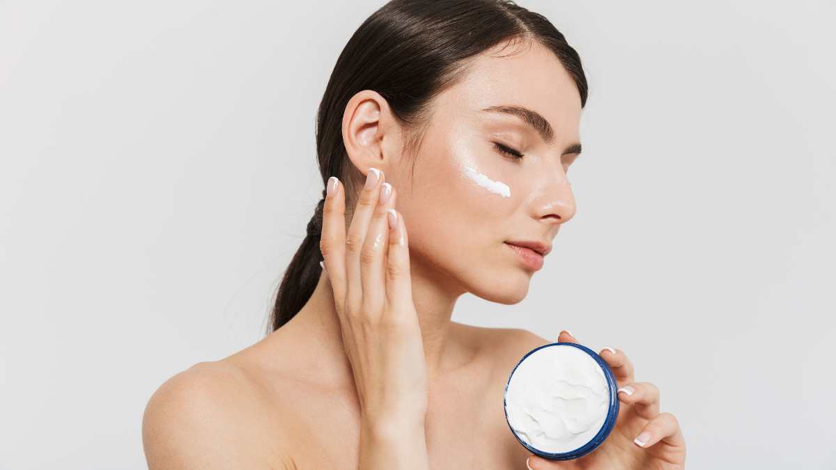 O que é o sérum facial e como usar o produto corretamente