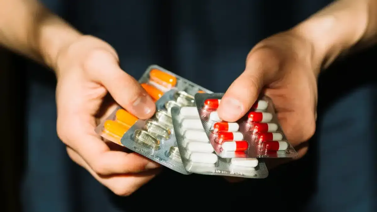 Antibióticos no lixo: risco de superbactérias