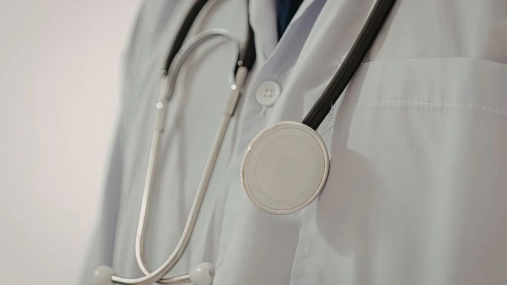 Jaleco para estudante de medicina: o que observar antes de comprar o primeiro Jaleco para estudante de medicina