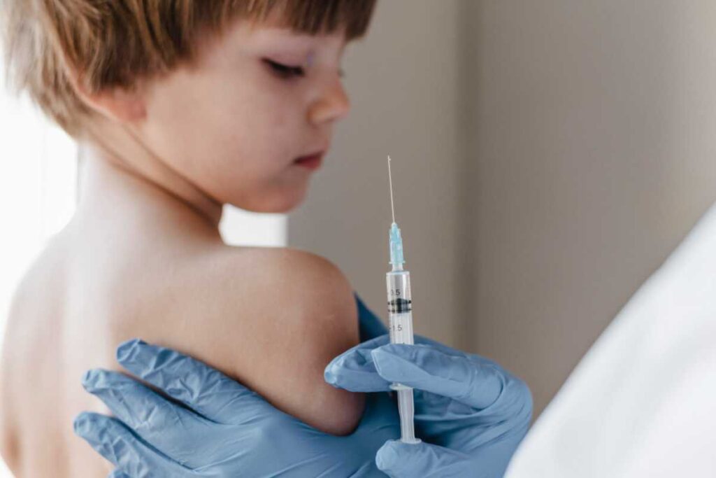 Dúvidas sobre vacinas ainda afetam a cobertura vacinal infantil